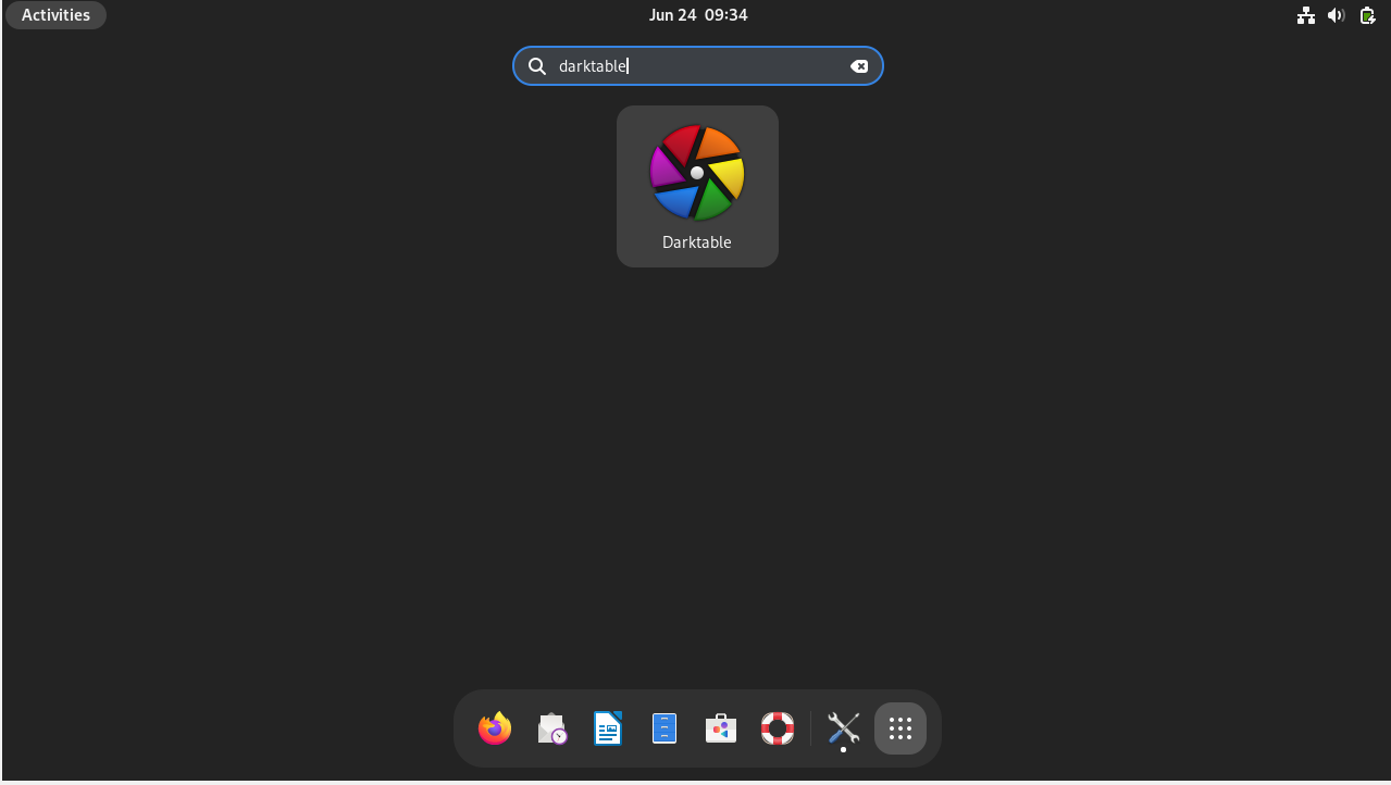 Darktable application icon on Debian Linux desktop