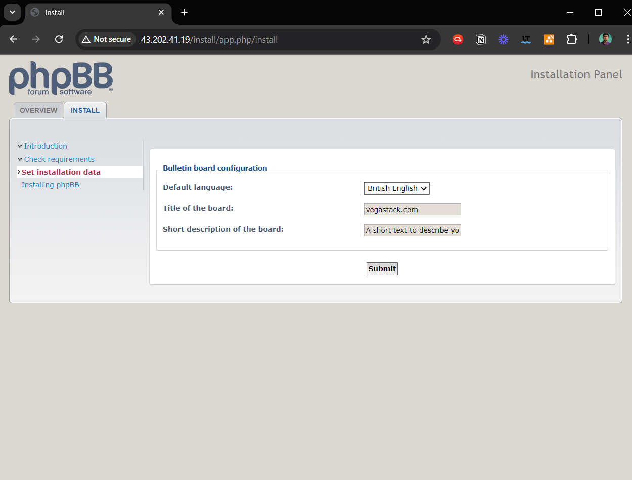 Step 8 of phpBB web UI installation on Debian showcasing bulletin board configuration.