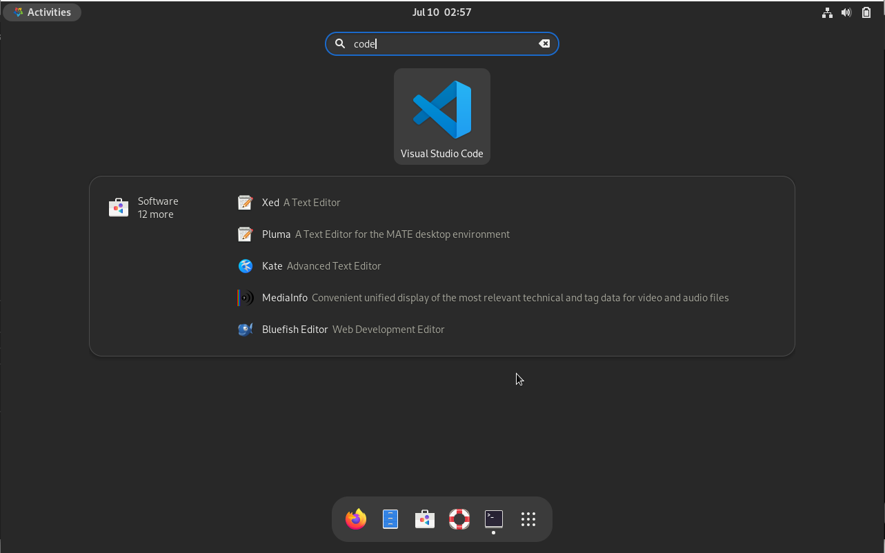 Display of Visual Studio Code Stable and Insider Build icons in the applications menu on AlmaLinux.